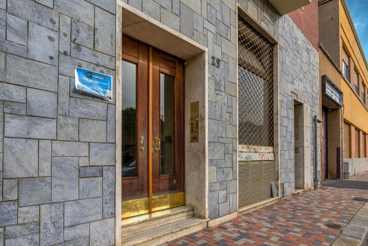 Bramante House - Intero Trilocale Vicino Metro Apartment